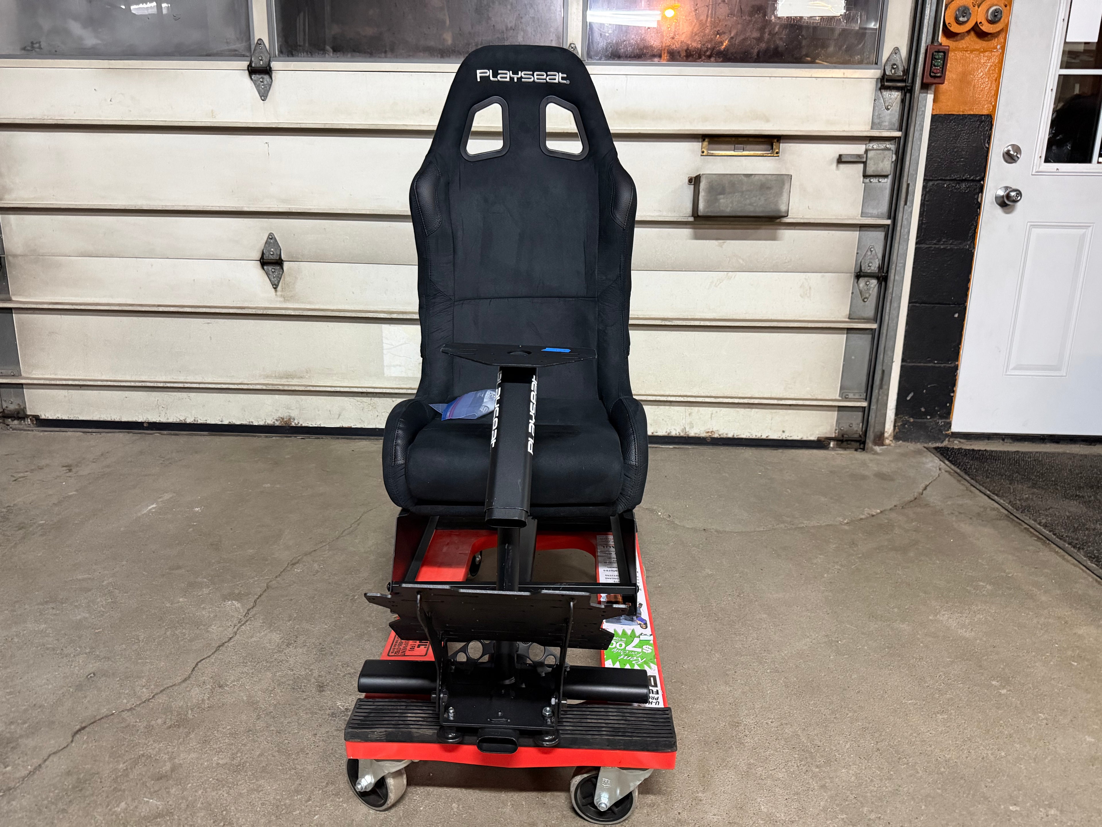 Used Playseat Evolution HQ Alcantara #831